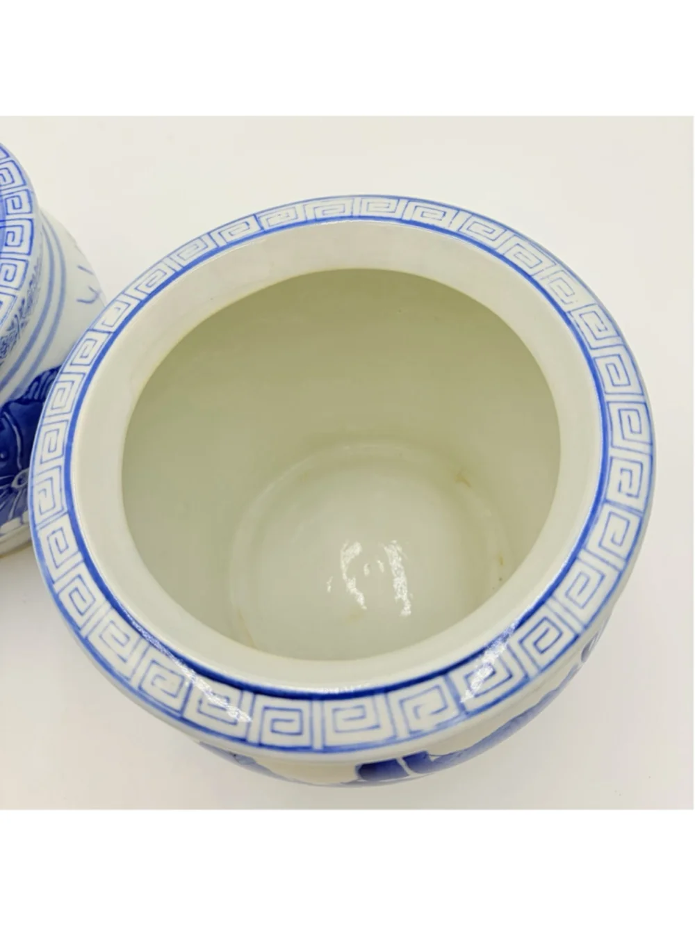 Pair Blue White Porcelain Cachepots Floral Butterfly Chinoiserie Planters 5”